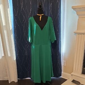 City Chic Cute Girl Elbow Sleeve Dress